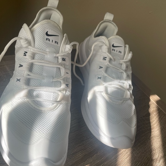 Air Max shoes - Picture 4 of 5